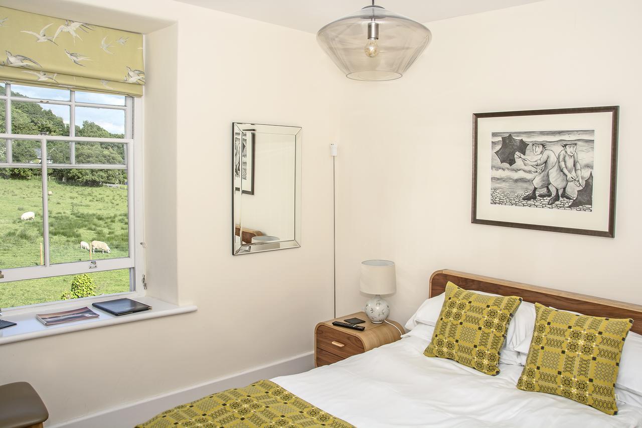 Llety Brynawel Guest House Pennal Екстериор снимка